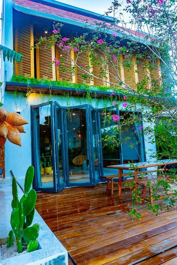 The An Retreat Hoi An Bed and Breakfast Vietnam