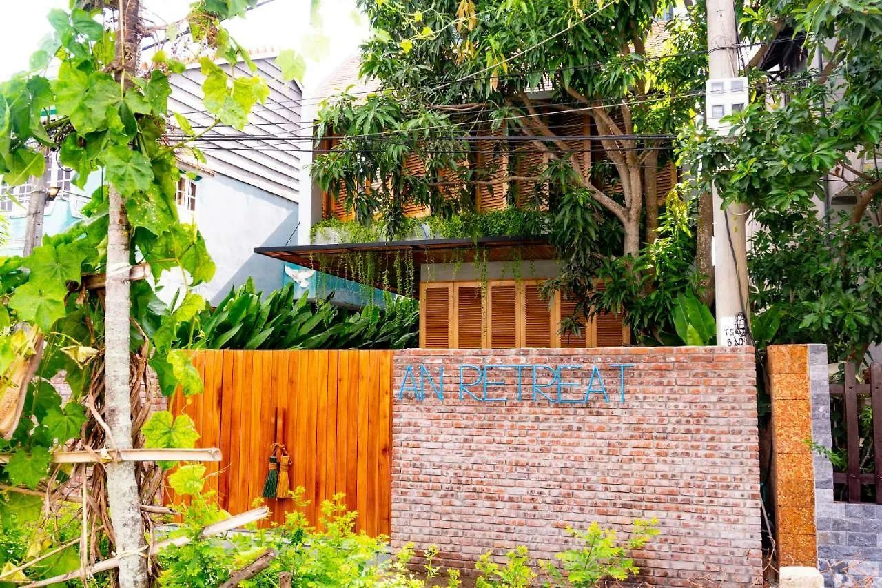 The An Retreat Hoi An Bed and Breakfast 3*,